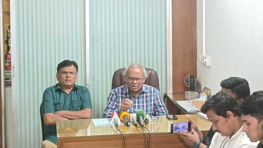 অনেক আত্মত্যাগের বিনিময়ে বিএনপি সরকার ক্ষমতায় এসেছে: রিজভী